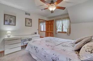 940 Spyglass Hill, Racine, WI 53185 - Photo 23