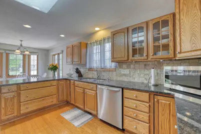 940  Spyglass Hl, Racine, WI 53185 - Photo 3