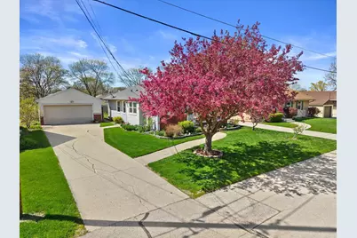 3645 S 75th St, Milwaukee, WI 53220 - Photo 19
