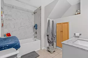 939 N Greenfield Ave, Waukesha, WI 53186 - Photo 17