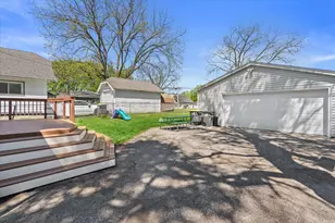 939 N Greenfield Ave, Waukesha, WI 53186 - Photo 21
