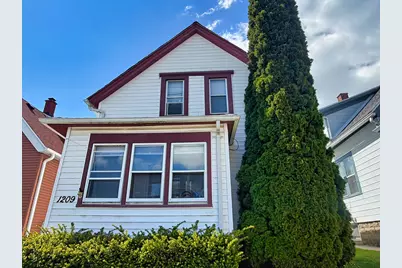 1209  Monroe Ave, Milwaukee, WI 53172 - Photo 3