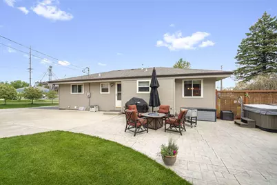 533  Oakland Ave, Mukwonago, WI 53149 - Photo 25