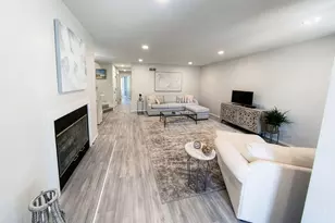 709 S Lake Shore Dr, Lake Geneva, WI 53147 - Photo 7
