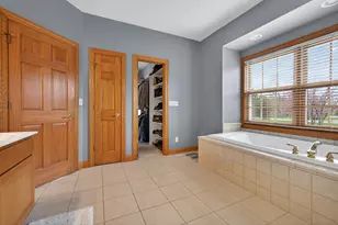 1578 Fox Hollow Ln, Cedarburg, WI 53012 - Photo 25