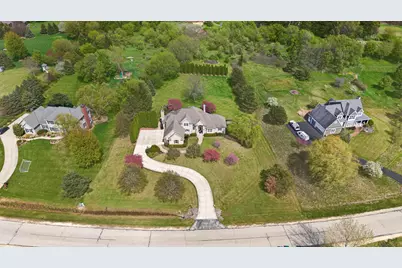 1578  Fox Hollow Ln, Cedarburg, WI 53012 - Photo 75