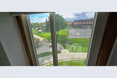 4077 W College Ave, Franklin, WI 53132 - Photo 13