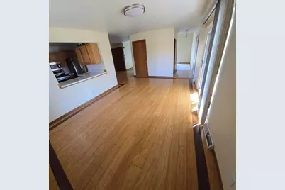 4077 W College Ave, Franklin, WI 53132 - Photo 5