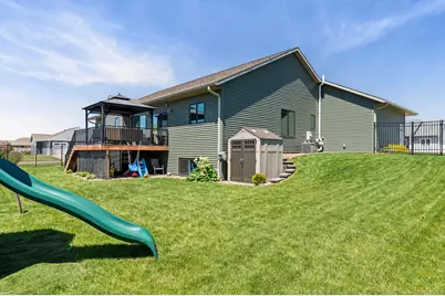 648  Silver Dr, Holmen, WI 54636 - Photo 41