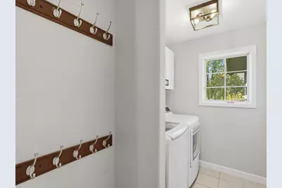 W126N6432  Willow Ct, Menomonee Falls, WI 53051 - Photo 19