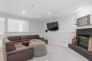 W126N6432 Willow Ct, Menomonee Falls, WI 53051 - Photo 51