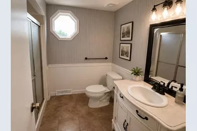 W354N5766  Lisbon Rd, Oconomowoc, WI 53066 - Photo 31