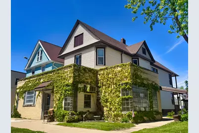 818  Milwaukee Ave, South Milwaukee, WI 53172 - Photo 1