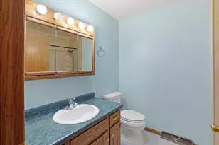 W200N16500 Pine Dr, Jackson, WI 53037 - Photo 15
