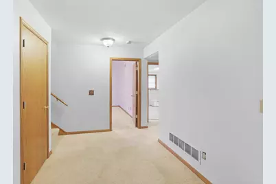 W200N16500  Pine Dr, Jackson, WI 53037 - Photo 23