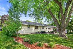 W162N11673 Park Ave, Germantown, WI 53022 - Photo 19