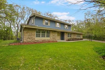 W307N7172  Club Ct, Merton, WI 53029 - Photo 1