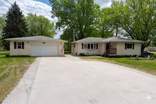 10713 60th St, Somers, WI 53144 - Photo 1