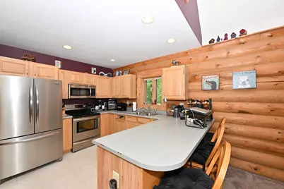 685  Williams Dr, Cedarburg, WI 53012 - Photo 9