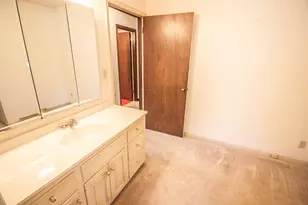 2114 W Norfolk Ct, Mequon, WI 53092 - Photo 51