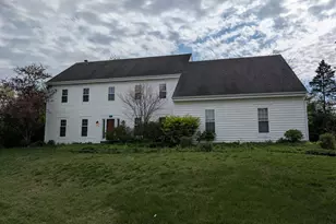 1706 Boulder Ct, Waukesha, WI 53189 - Photo 3