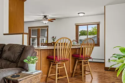 1555  Young Dr, Onalaska, WI 54650 - Photo 7