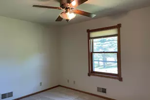 11411 Flavin Rd, Greenfield, WI 54660 - Photo 15