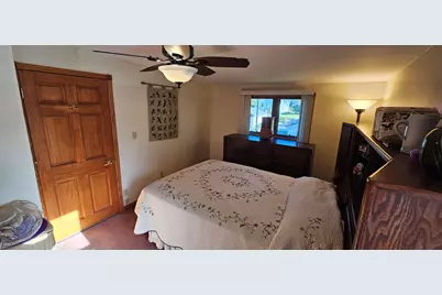 3655 E Lunham Ave, Cudahy, WI 53110 - Photo 11
