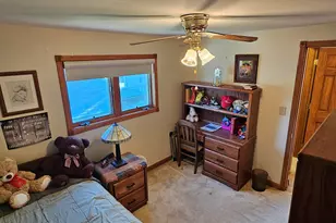 3655 E Lunham Ave, Cudahy, WI 53110 - Photo 13