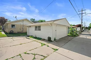 3216 N 88th St, Milwaukee, WI 53222 - Photo 25