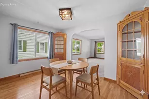 118 W Roberta Ave, Waukesha, WI 53186 - Photo 7
