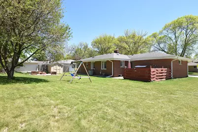 1526  Greenway Ter, Waukesha, WI 53186 - Photo 31
