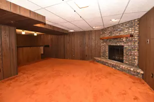 1526 Greenway Terrace, Waukesha, WI 53186 - Photo 25