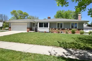 1526 Greenway Terrace, Waukesha, WI 53186 - Photo 29