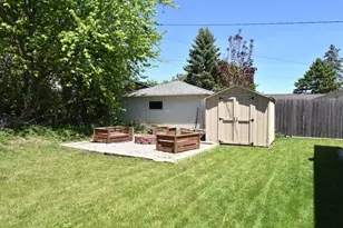 1526 Greenway Terrace, Waukesha, WI 53186 - Photo 33