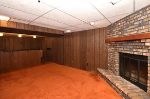 1526 Greenway Terrace, Waukesha, WI 53186 - Photo 27