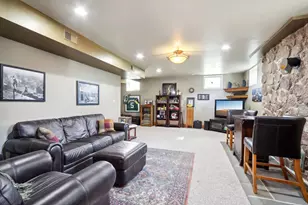 W310S7565 Arbor Dr, Mukwonago, WI 53149 - Photo 27