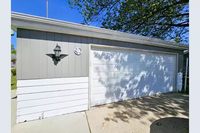 3605  Spruce St, Racine, WI 53403 - Photo 25