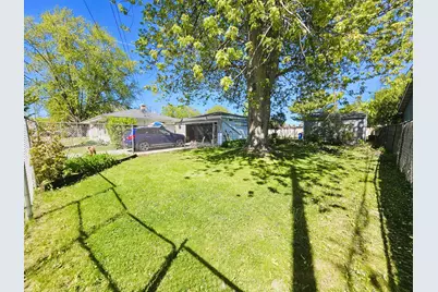 3605  Spruce St, Racine, WI 53403 - Photo 29