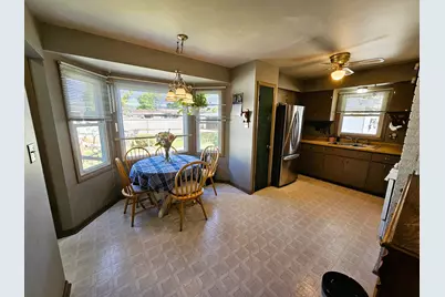 3605  Spruce St, Racine, WI 53403 - Photo 5