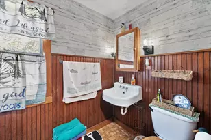 3020 S 124th St, West Allis, WI 53227 - Photo 19