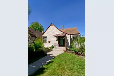 2407 S 78th St, West Allis, WI 53219 - Photo 39