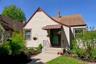 2407 S 78th St, West Allis, WI 53219 - Photo 39