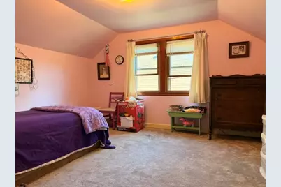 2407 S 78th St, West Allis, WI 53219 - Photo 21