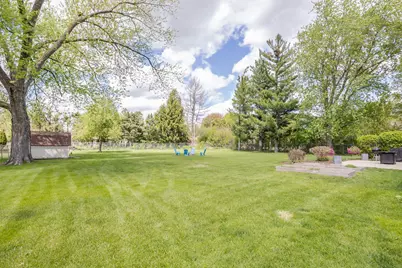 N58W21772  Maclynn Dr, Menomonee Falls, WI 53051 - Photo 23