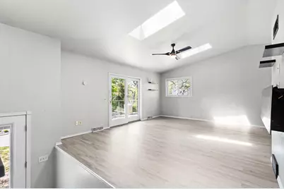 608  Ray St, Lake Mills, WI 53551 - Photo 7