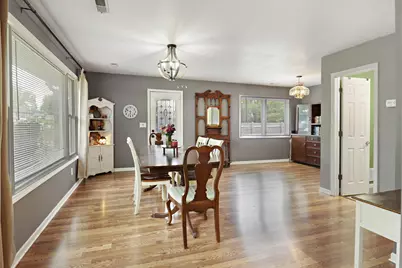 606  Gatewood Dr, Twin Lakes, WI 53181 - Photo 5