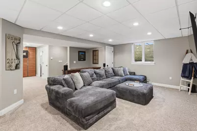 3967  Oakmont Trl, Waukesha, WI 53188 - Photo 35