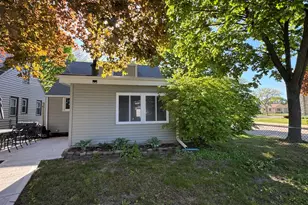 1304 S 115th St, West Allis, WI 53214 - Photo 19