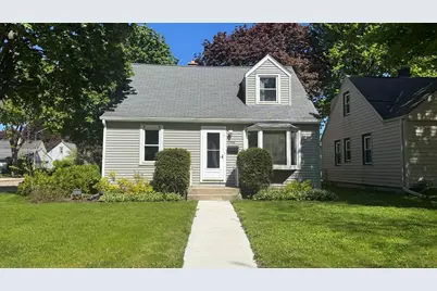 1304 S 115th St, West Allis, WI 53214 - Photo 1